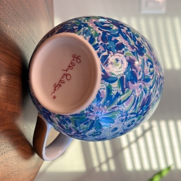 Lilly Pulitzer Ceramic 12oz Mug Blue Purple Lion Floral - Picture 6 of 10